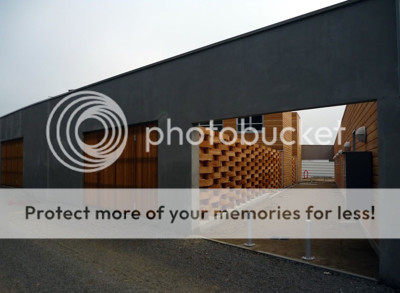 http://i604.photobucket.com/albums/tt125/micou2/P1180171.jpg?t=1253908273