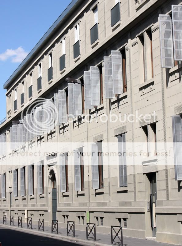http://i604.photobucket.com/albums/tt125/micou2/paris/IMG_7859.jpg
