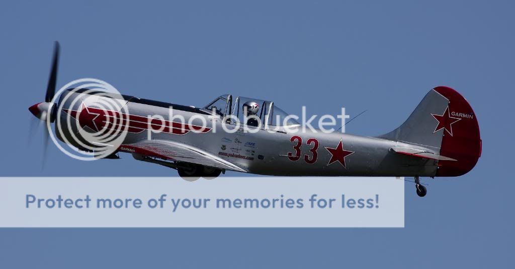 http://i604.photobucket.com/albums/tt126/IanP51/Shuttleworth%20Spring%20Air%20Show%2011/IMG_2622A.jpg