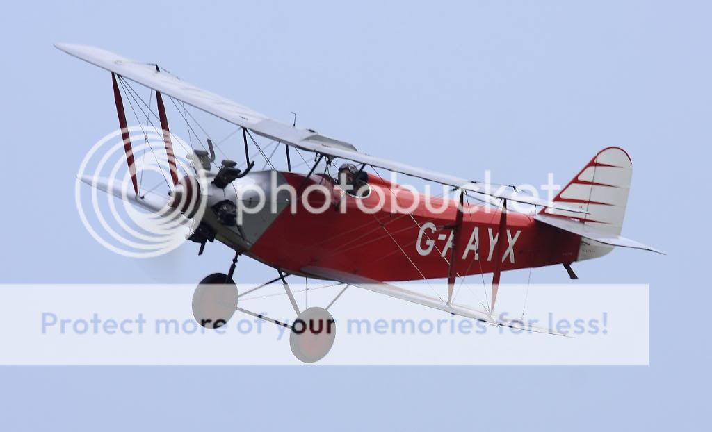 http://i604.photobucket.com/albums/tt126/IanP51/Shuttleworth%20Spring%20Air%20Show%2011/Shuttleworth%20Mid%20Summer%20Air%20Show%20June%205th%202011/IMG_3387A.jpg